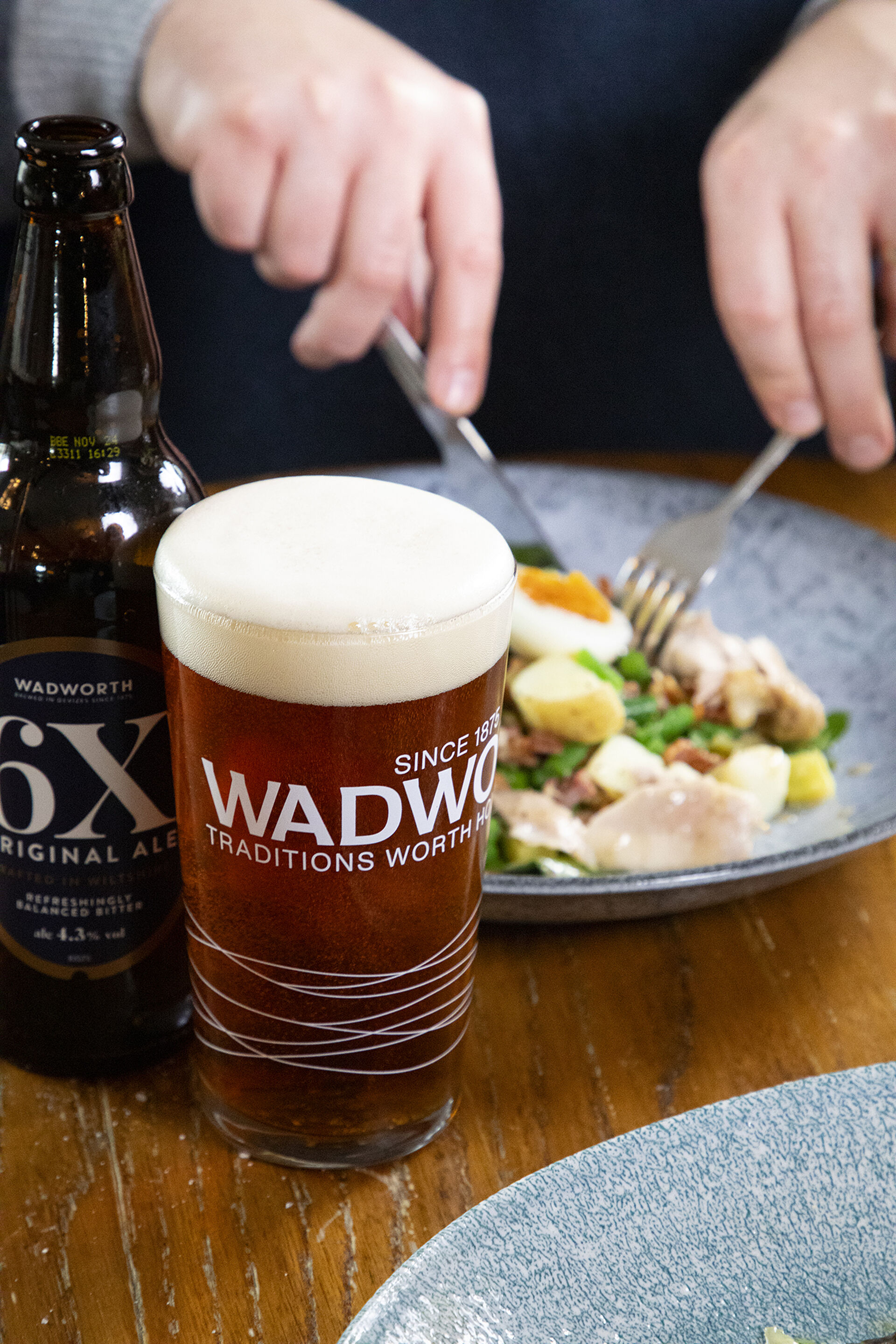 6x Wadworth beer